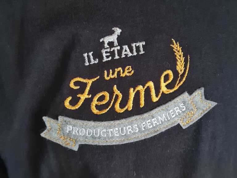 Logo entreprise brodé -tee-shirt